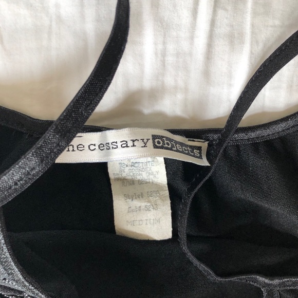 Vintage Black Bead Flower Detailing Tank Top - Picture 4 of 4